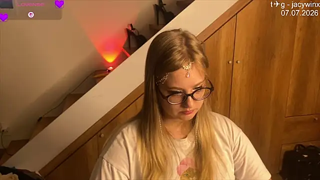JacyWinslat online show from 07-08-26, 07:47