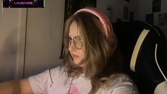 JacyWinslat online show from 10-04-25, 03:24