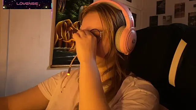 JacyWinslat online show from 10-03-25, 02:51