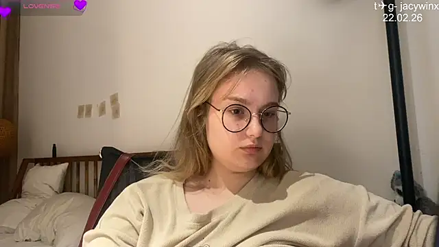 JacyWinslat online show from 02-22-26, 04:30