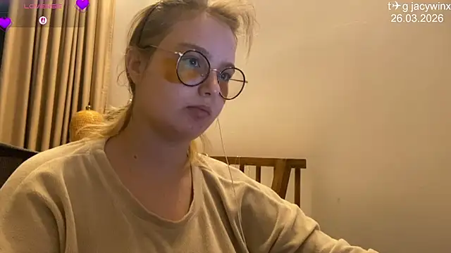 JacyWinslat online show from 03-26-26, 09:56