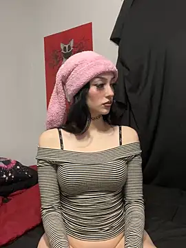 Pinkfairyy online show from 12-05-24, 07:54