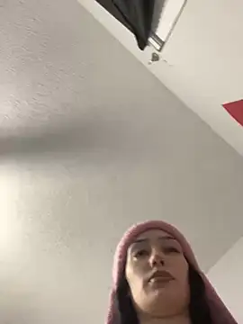 Pinkfairyy online show from 01-23-25, 11:47