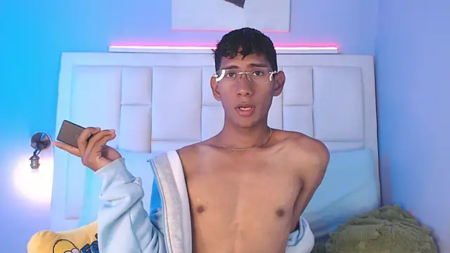 Nick Collins18 online show from 01-06-26, 10:03