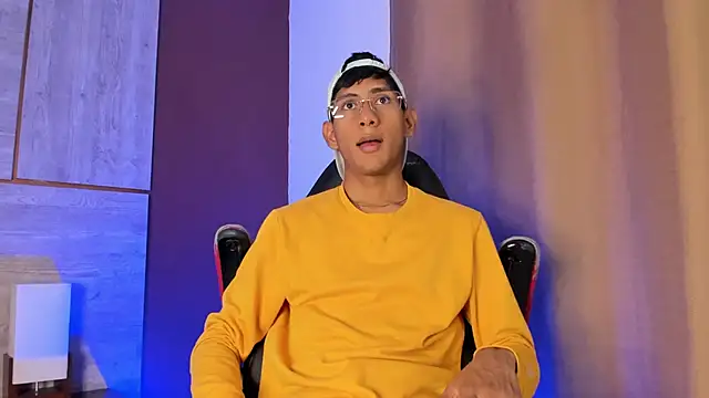 Nick Collins18 online show from 10-22-25, 09:24