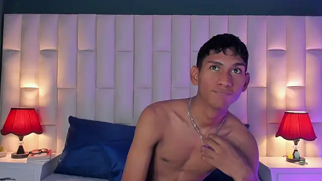 Nick Collins18 online show from 03-19-25, 09:16