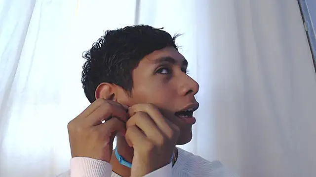 Nick Collins18 online show from 11-23-25, 05:12