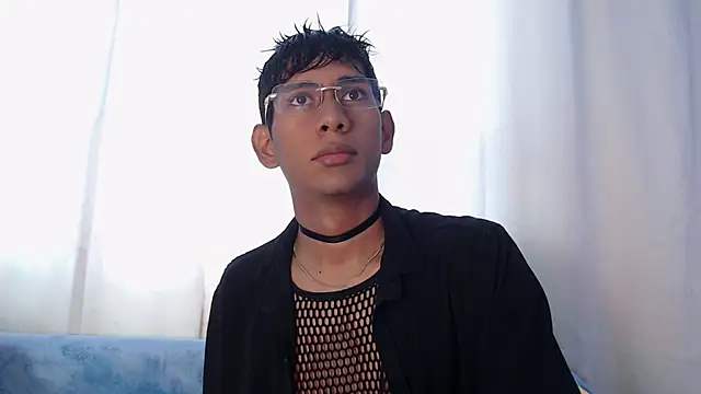 Nick Collins18 online show from 11-19-25, 03:56