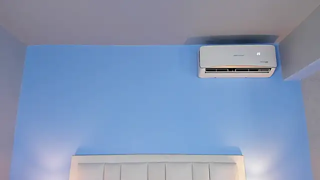 Nick Collins18 online show from 09-29-25, 08:58