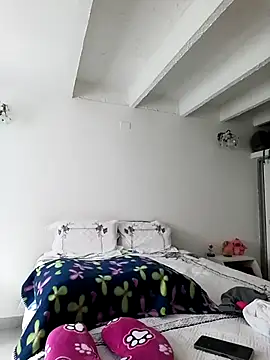 Snapshot of Sahana_Ashiika chatting on 10-09-25, 01:22 Sahana Ashiika online show from 10-09-25, 01:22