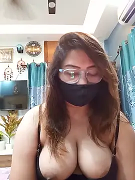 Cute-mona online show from 05-15-26, 10:02
