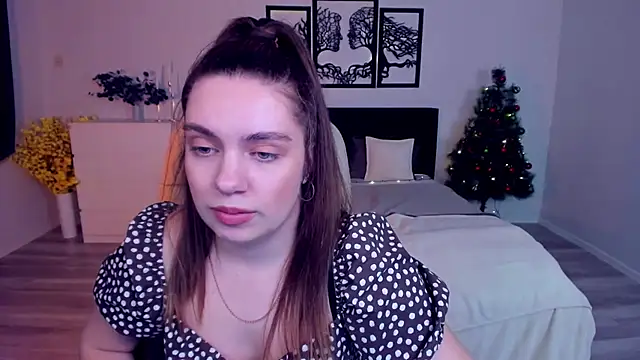 Snapshot of DaniellaLovely chatting on 01-14-25, 02:11 DaniellaLovely online show from 01-14-25, 02:11
