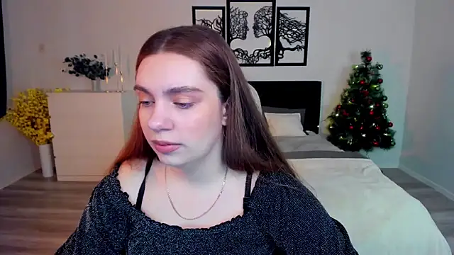 Snapshot of DaniellaLovely chatting on 01-26-25, 11:06 DaniellaLovely online show from 01-26-25, 11:06