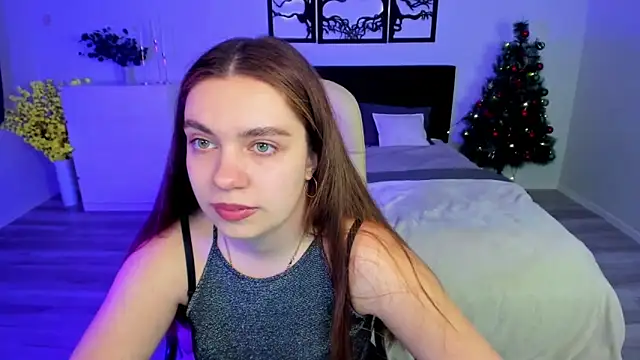 Snapshot of DaniellaLovely chatting on 01-25-25, 11:02 DaniellaLovely online show from 01-25-25, 11:02