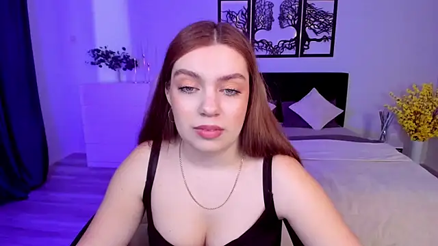 Snapshot of DaniellaLovely chatting on 02-09-25, 09:58 DaniellaLovely online show from 02-09-25, 09:58