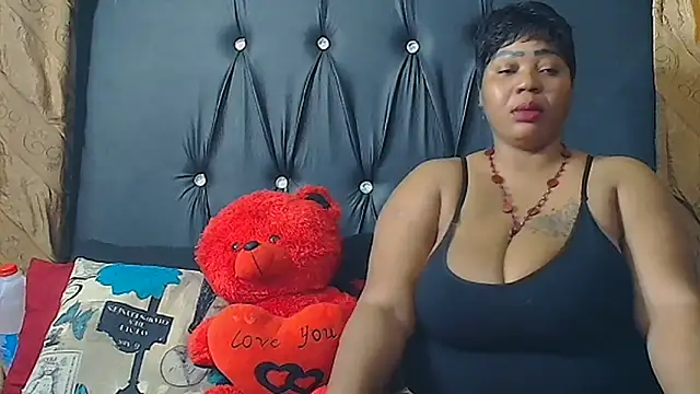 Snapshot of HUMONGUOUSTITSS chatting on 09-18-25, 04:10 HUMONGUOUSTITSS online show from 09-18-25, 04:10
