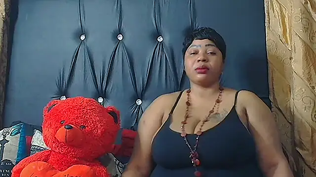 Snapshot of HUMONGUOUSTITSS chatting on 09-17-25, 03:47 HUMONGUOUSTITSS online show from 09-17-25, 03:47