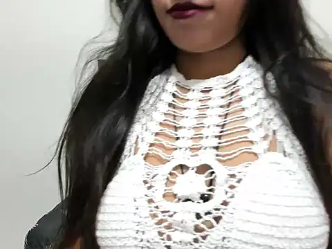 evaaelfiee online show from 11-19-25, 04:01