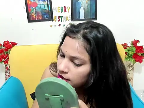 evaaelfiee online show from 01-13-26, 03:32