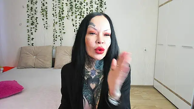 Megan Black Moon online show from 03-23-25, 05:32