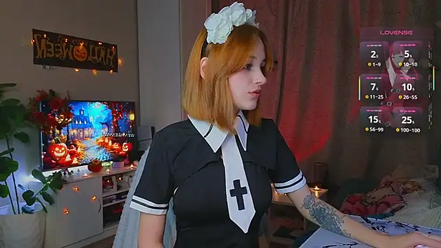 MaryRace online show from 10-31-25, 12:13