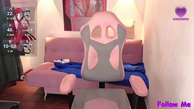 vittorialombardi   online show from 10-10-25, 08:15