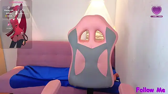 vittorialombardi   online show from 01-10-26, 07:15