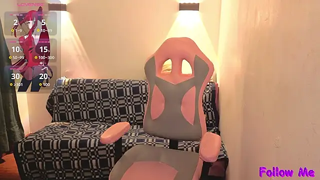 vittorialombardi   online show from 02-17-26, 07:16