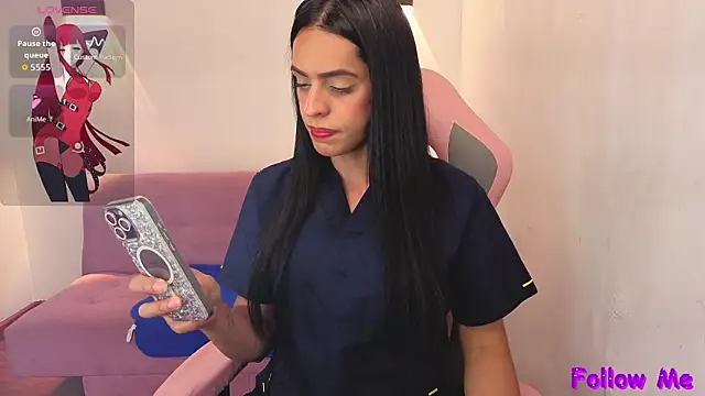 vittorialombardi   online show from 02-08-26, 08:39