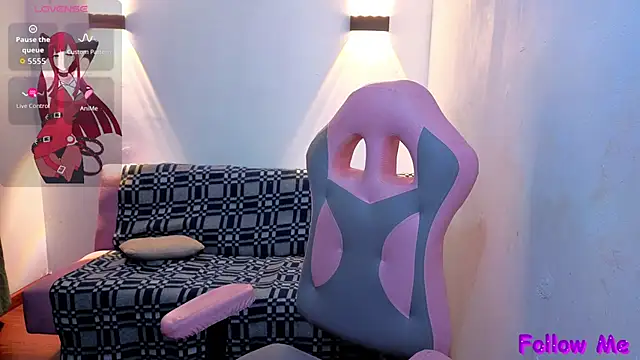 vittorialombardi   online show from 04-07-26, 06:59