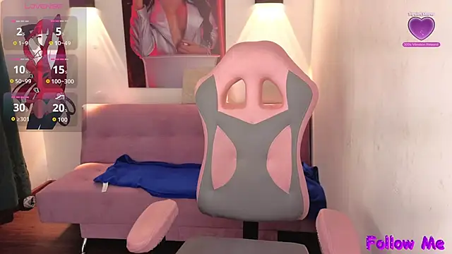 vittorialombardi   online show from 10-08-25, 08:16