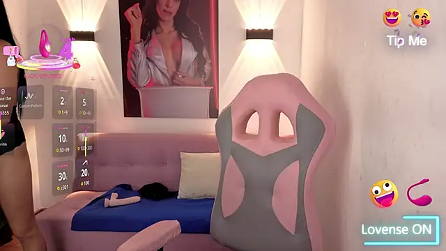 vittorialombardi   online show from 09-10-25, 08:13