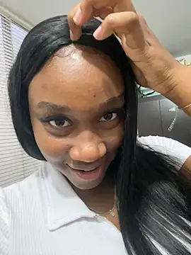 Snapshot of EscorpiLeoncita chatting on 03-16-25, 11:26 EscorpiLeoncita online show from 03-16-25, 11:26