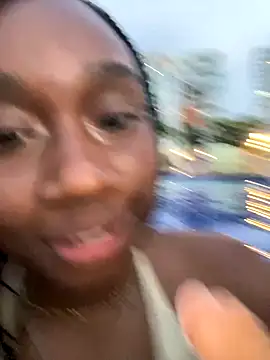 EscorpiLeoncita online show from 11-16-25, 10:46