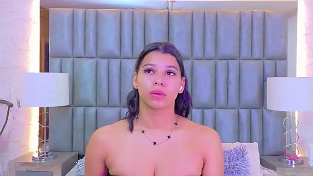 TiaraRosse online show from 04-13-26, 01:04