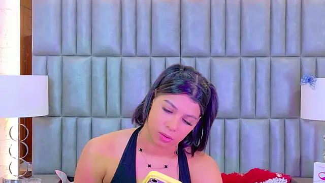 TiaraRosse online show from 03-10-26, 11:58