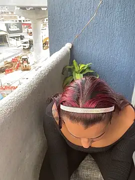 Cafeziitha02 online show from 11-07-25, 08:13