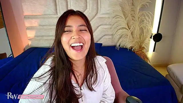 Rebeca Williams  online show from 03-21-25, 04:39