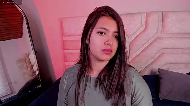 Rebeca Williams  online show from 12-05-25, 01:21