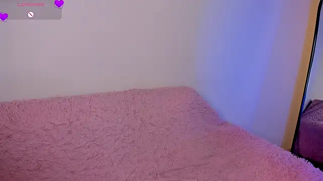 Rebeca Williams  online show from 04-04-26, 12:34