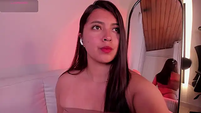 Rebeca Williams  online show from 11-22-25, 11:47