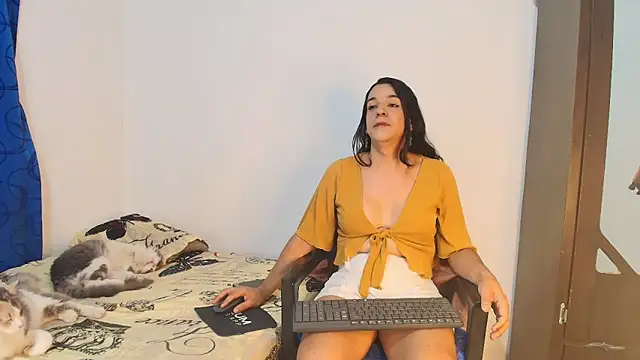 Oh Tique online show from 09-16-25, 03:13