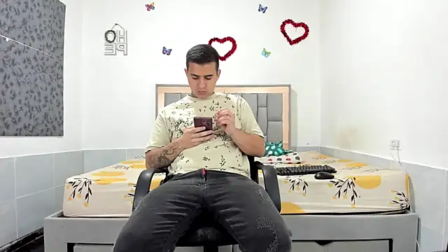 simookeler online show from 10-26-25, 10:54