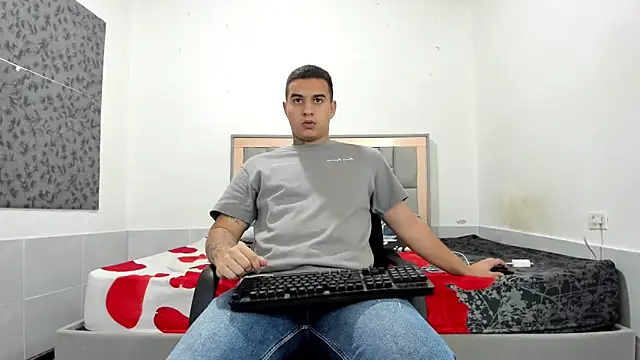 simookeler online show from 02-22-26, 03:42