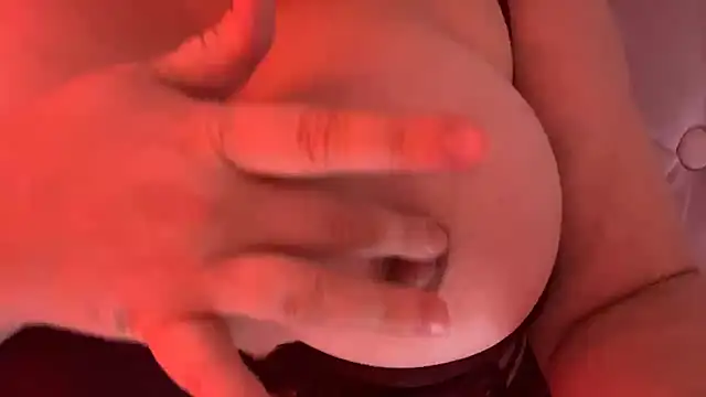 Missannalova online show from 12-14-24, 08:56