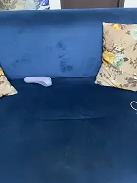 leilachic online show from 12-07-24, 09:44