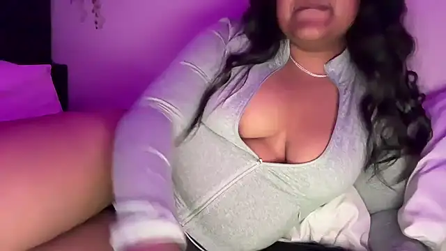 inarahh online show from 10-28-25, 05:29