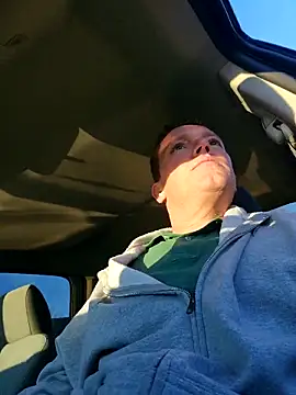 Bigtater1999 online show from 11-28-25, 12:38