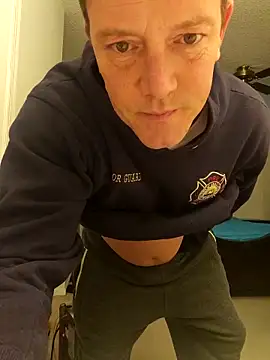 Bigtater1999 online show from 04-06-26, 10:33