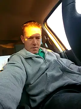 Bigtater1999 online show from 10-23-25, 11:42